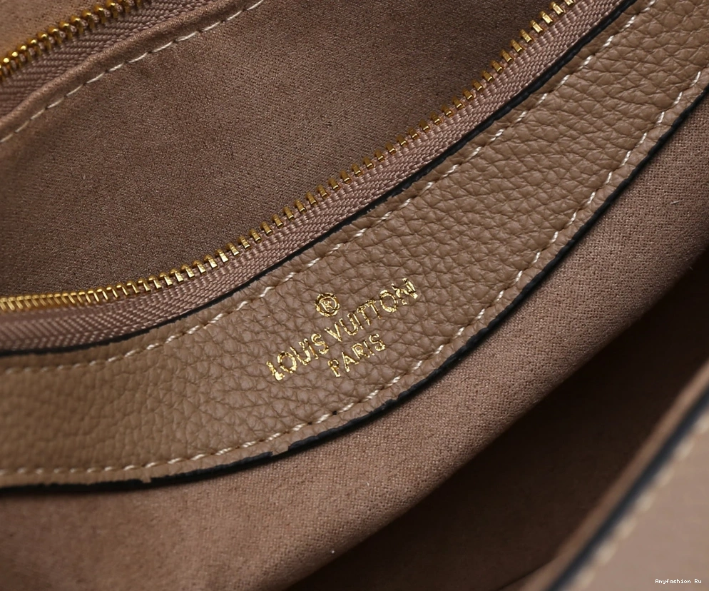 Bags Minimalist Messenger Louis Vuitton Women For 4795 0205